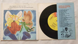 Disneyland Thumbelina 7inch Vinyl with 24page read along book
